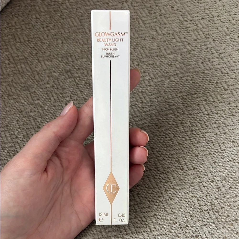Charlotte Tilbury Glowgasm Beauty Light Wand Pinkgasm